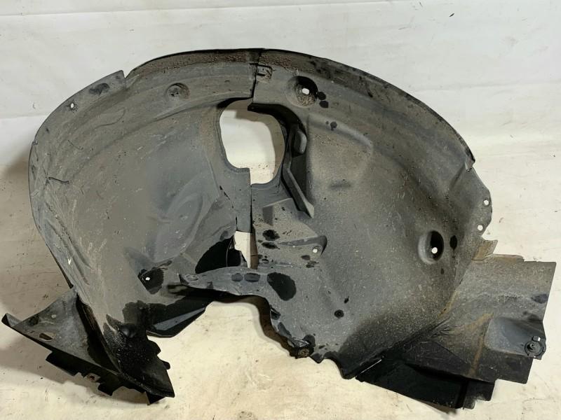 Carenaj roata stanga fata A2046904730 Mercedes C-Class (2007-2010) [W204]